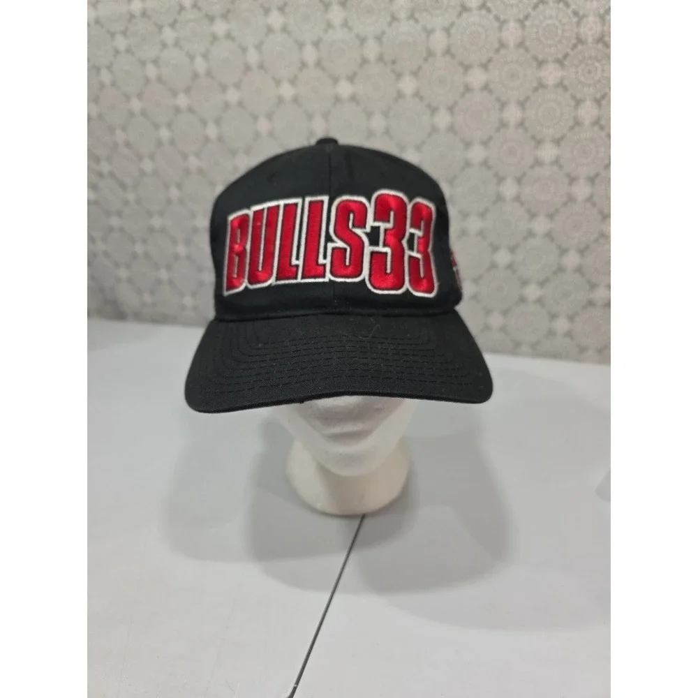 Chicago Bulls 33 Pippen Starter Black Red Embroidered Snapback Hat Cap NBA